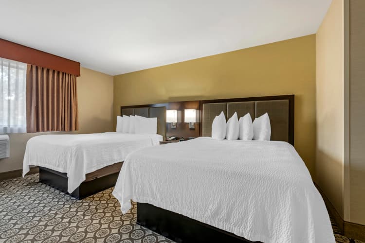 Best Western Plus InnTowner Madison photo 4