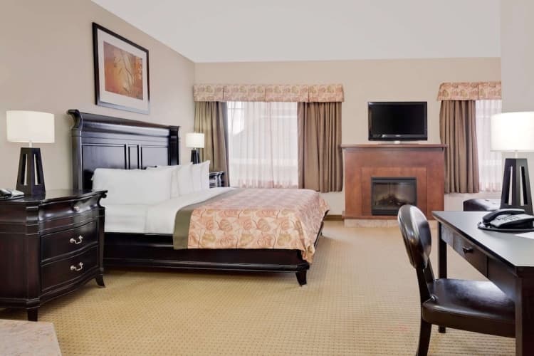 Ramada by Wyndham Lac La Biche, photo 5