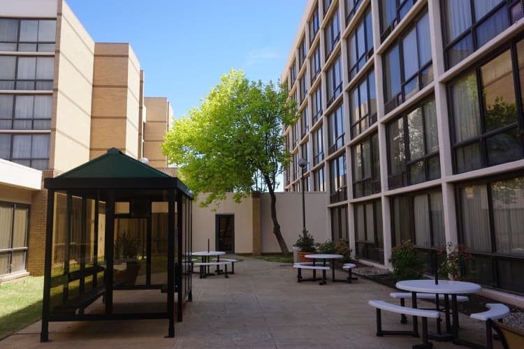Mcm Elegante Hotel And Suites(Ex. Holiday Inn Lubbock-Hotel And Towers) photo 2