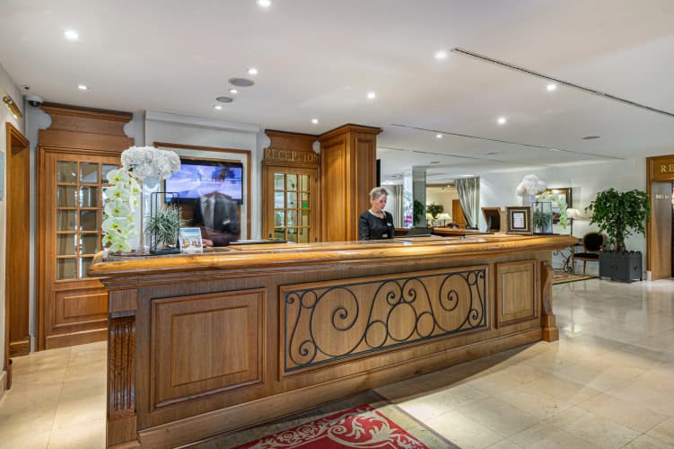 Hotel Royal photo 3