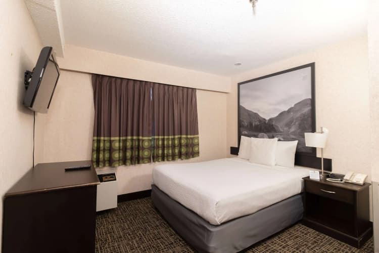 Super 8 by Wyndham Prince George, photo 3