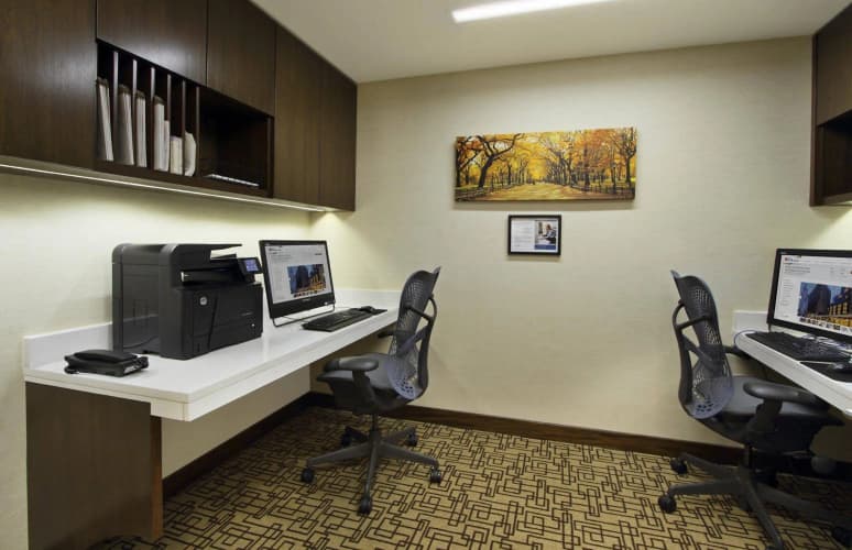 Hilton Garden Inn New York/Midtown Park Avenue photo 4