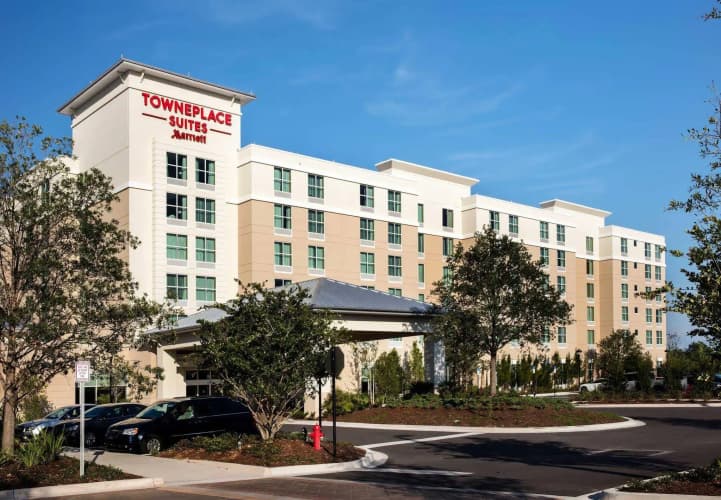 TownePlace Suites Orlando at Flamingo Crossings Western Entrance photo 2