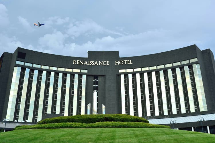 Renaissance St. Louis Airport Hotel photo 2