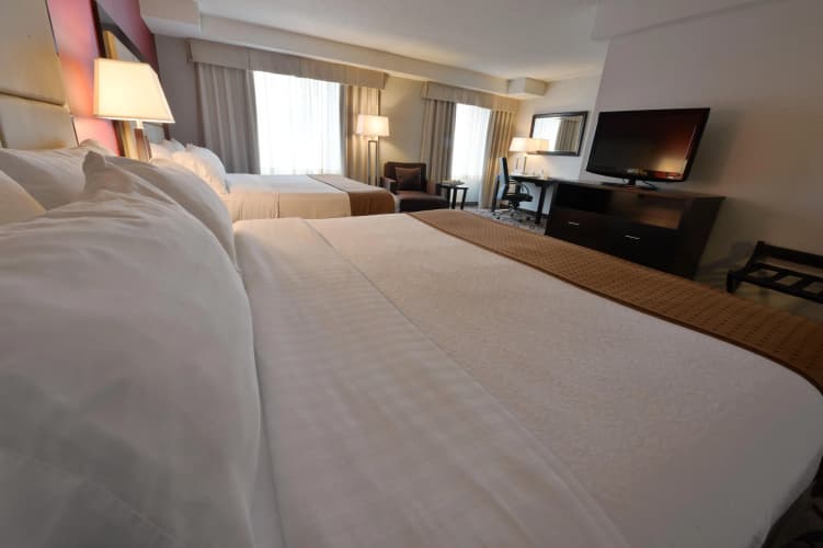 Holiday Inn Montreal Centreville Downtown photo 5