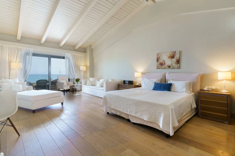 Aegean Pearl photo 4
