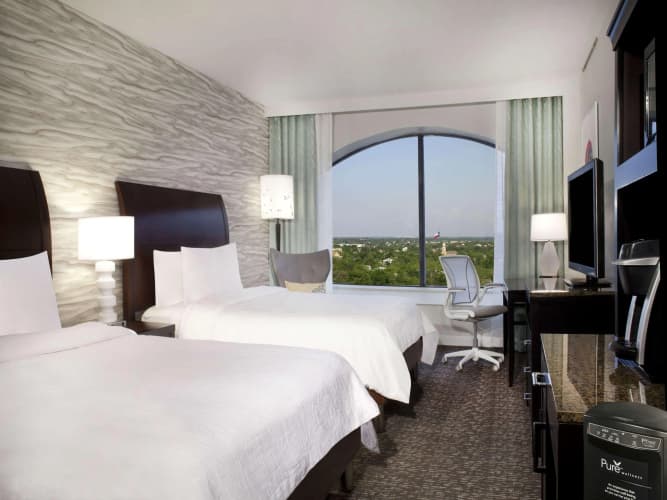Hilton Garden Inn Austin Downtown/Convention Center photo 5