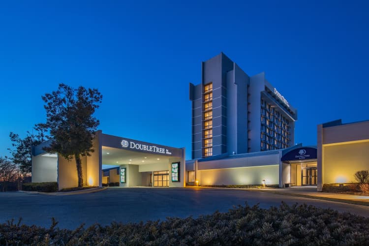 DoubleTree by Hilton Washington DC North/Gaithersburg photo 2