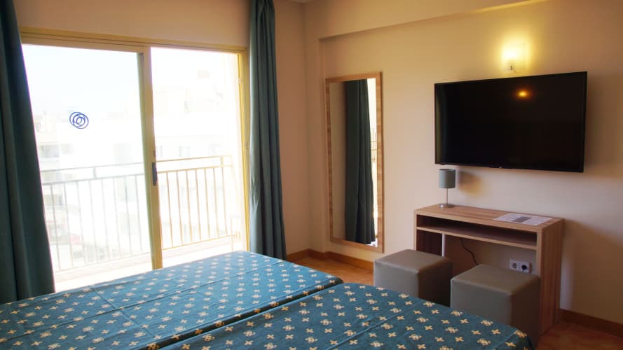 Hotel Iris - Only Adults photo 5