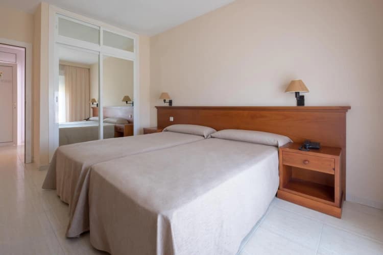 Aparthotel Las Dunas photo 4