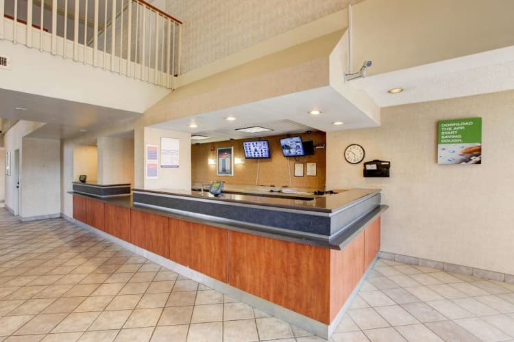 Motel 6 Irvine Orange County Airport photo 2