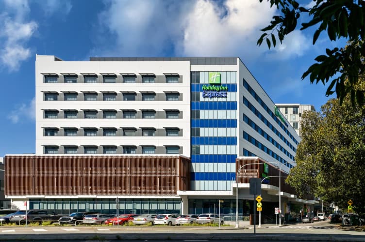 Holiday Inn Express Newcastle photo 2