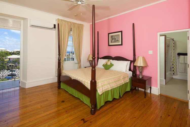 Savannah Beach Club photo 5