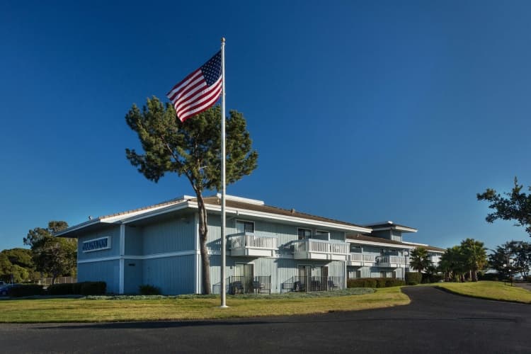 San Leandro Marina Inn, photo 2