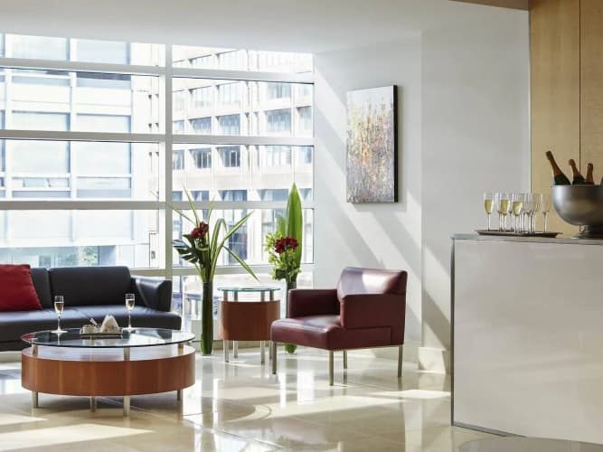 Sofitel Montreal Golden Mile photo 3