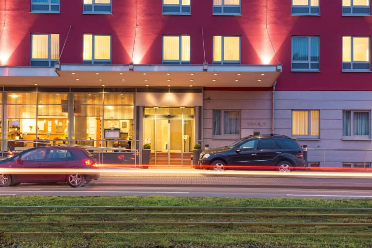 Essential by Dorint Hotel Köln-Junkersdorf, photo 2