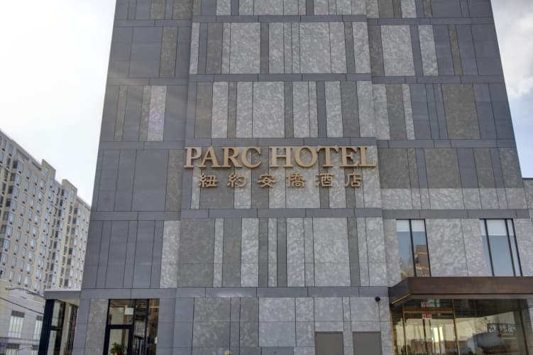 The Parc Hotel photo 2