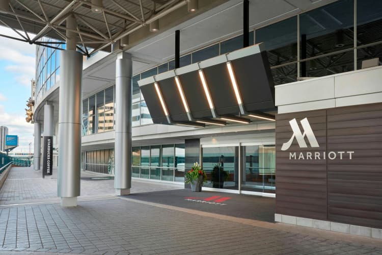Toronto Marriott City Centre Hotel photo 2