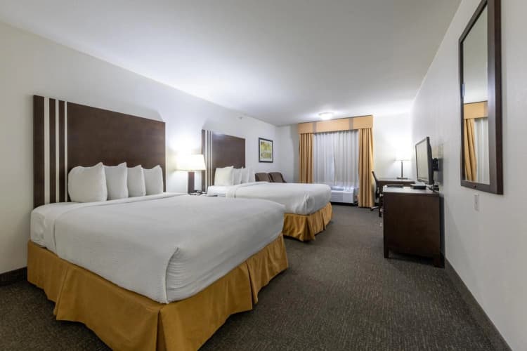 Ramada Limited Golden photo 4