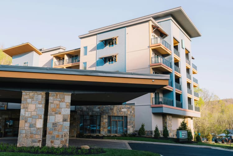 Embassy Suites by Hilton Gatlinburg Resort photo 2