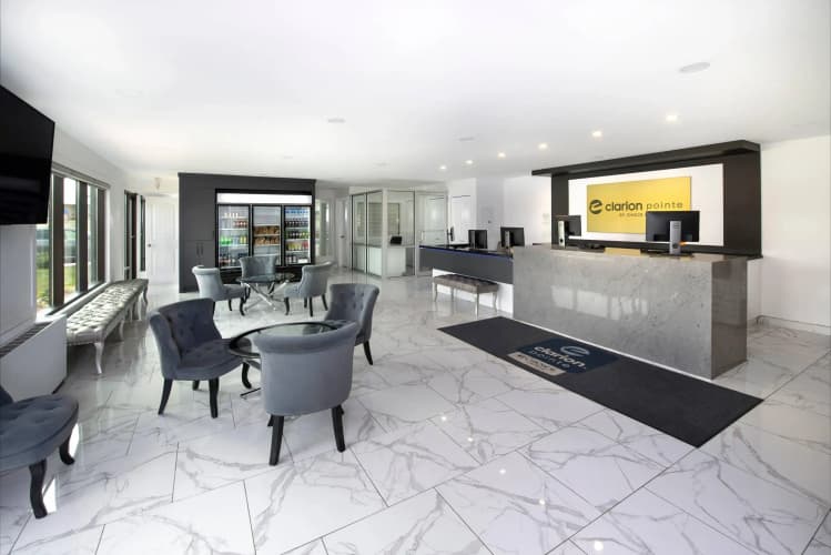 Clarion Pointe photo 3