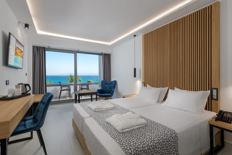 Oceanis Beach Hotel photo 5