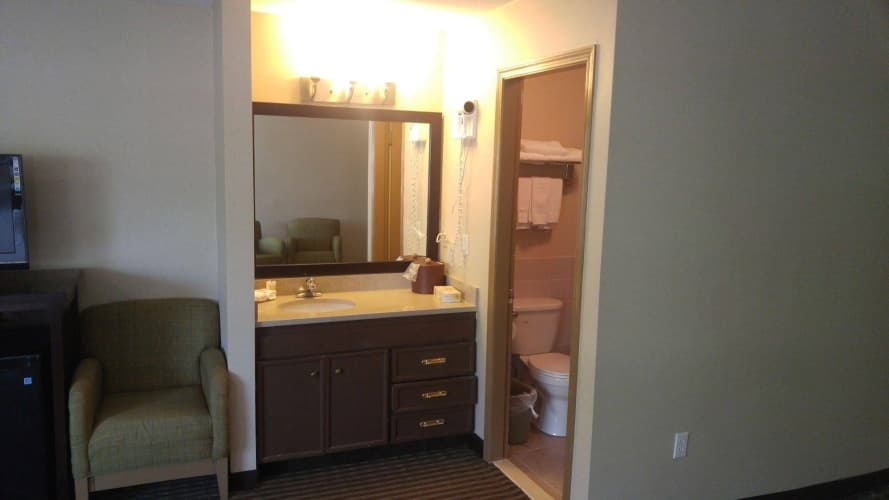 Ramada by Wyndham Abbotsford, photo 3