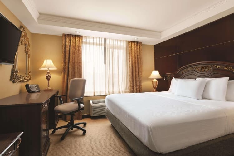 Radisson Toronto Airport West photo 4