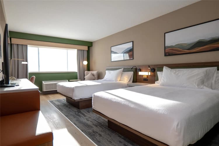 Monarch Hotel & Conference Center photo 5