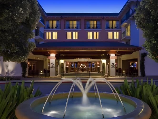 Monterey Plaza Hotel & Spa photo 2