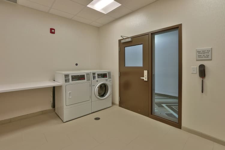 Hampton Inn & Suites Artesia, NM photo 4
