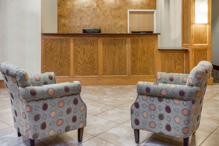 Baymont By Wyndham Greensboro/Coliseum photo 3