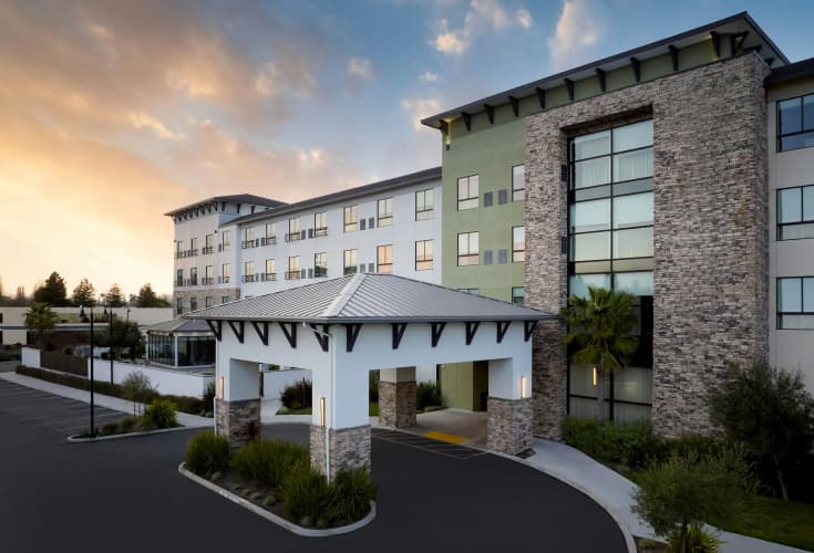Hotel Centro Sonoma Wine Country, Tapestry Collection Hilton photo 2