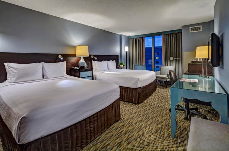 Crowne Plaza Lombard Downers Grove photo 4