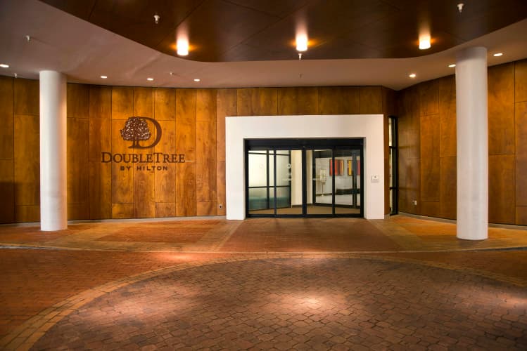 DoubleTree by Hilton Hotel Washington DC - Crystal City photo 2