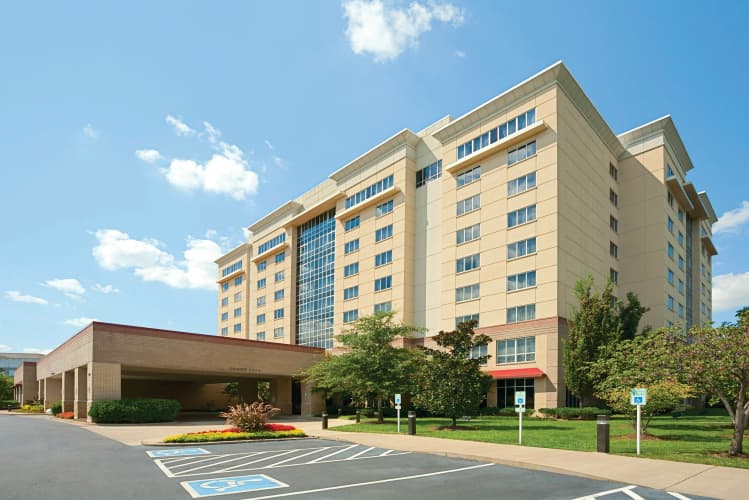 Embassy Suites by Hilton Nashville South Cool Springs photo 2