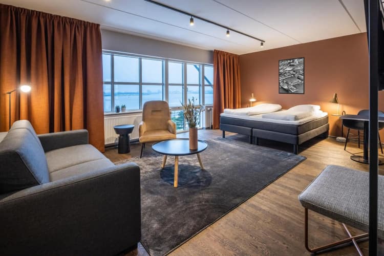 Pier 5 Hotel photo 5