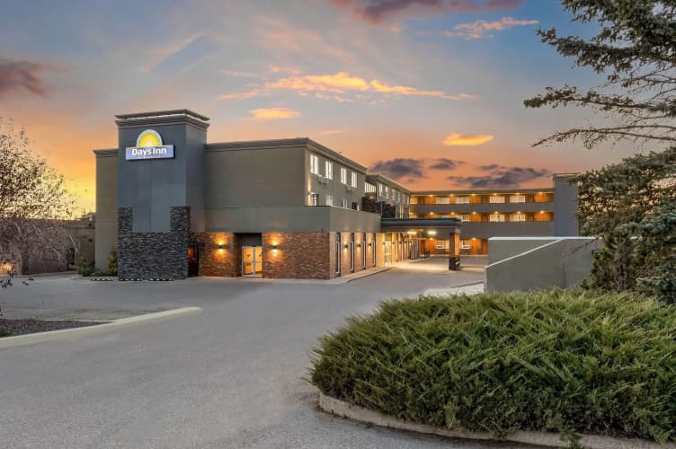 Best Western Airdrie photo 2