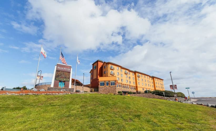 Bear River Casino Hotel photo 2