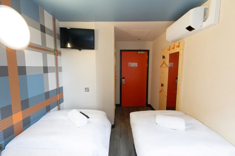Easyhotel Glasgow (Adults only) photo 3