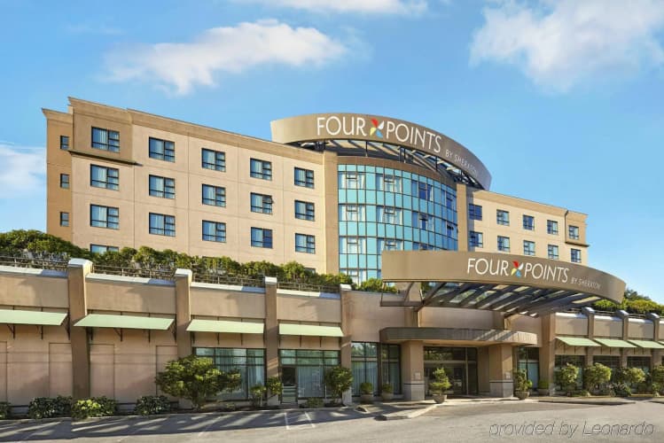 Grand Park Hotel Vancouver Airport photo 2