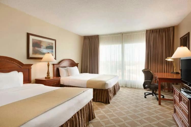 Border Inn & Suites photo 5