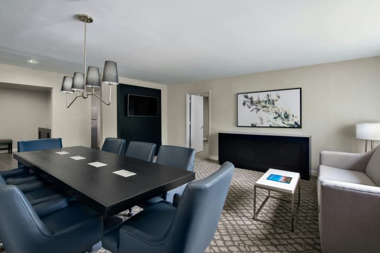 DoubleTree Suites by Hilton Hotel Charlotte - SouthPark photo 5