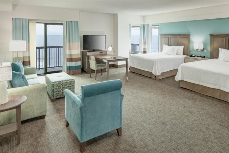 Hampton Inn & Suites by Hilton Carolina Beach Oceanfront photo 4