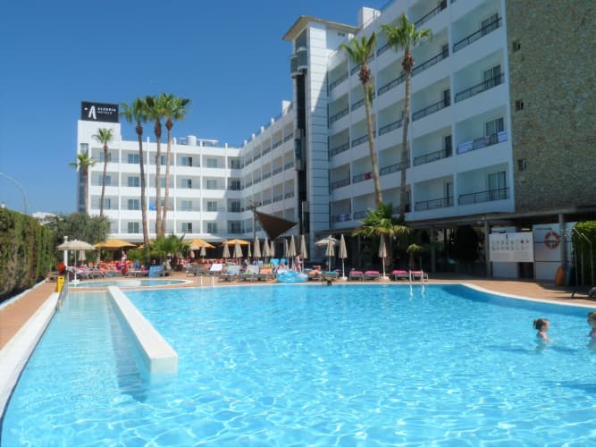 30 Degrees - Hotel Pineda Splash, photo 2