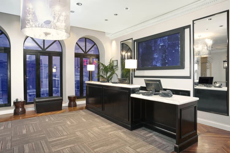 Hotel Cass - A Holiday Inn Express at Magnificent Mile photo 5