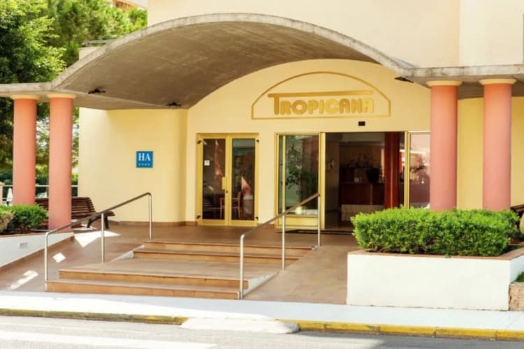 Aparthotel Tropicana, photo 2