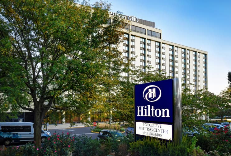 Hilton Hasbrouck Heights/Meadowlands photo 2