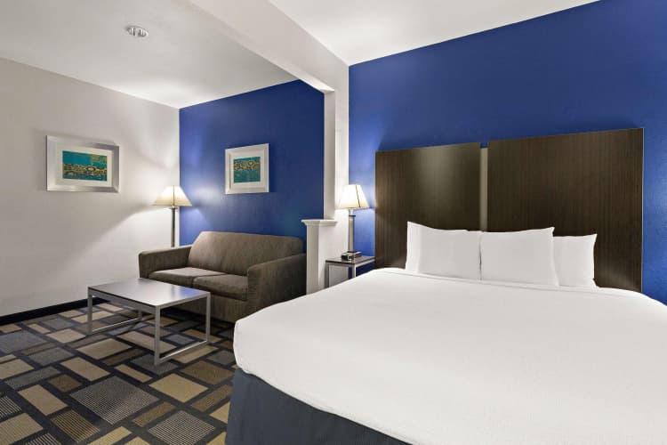 Best Western Galleria Inn & Suites photo 4
