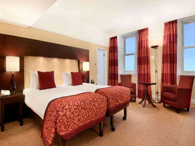 DoubleTree by Hilton Brighton Metropole photo 4